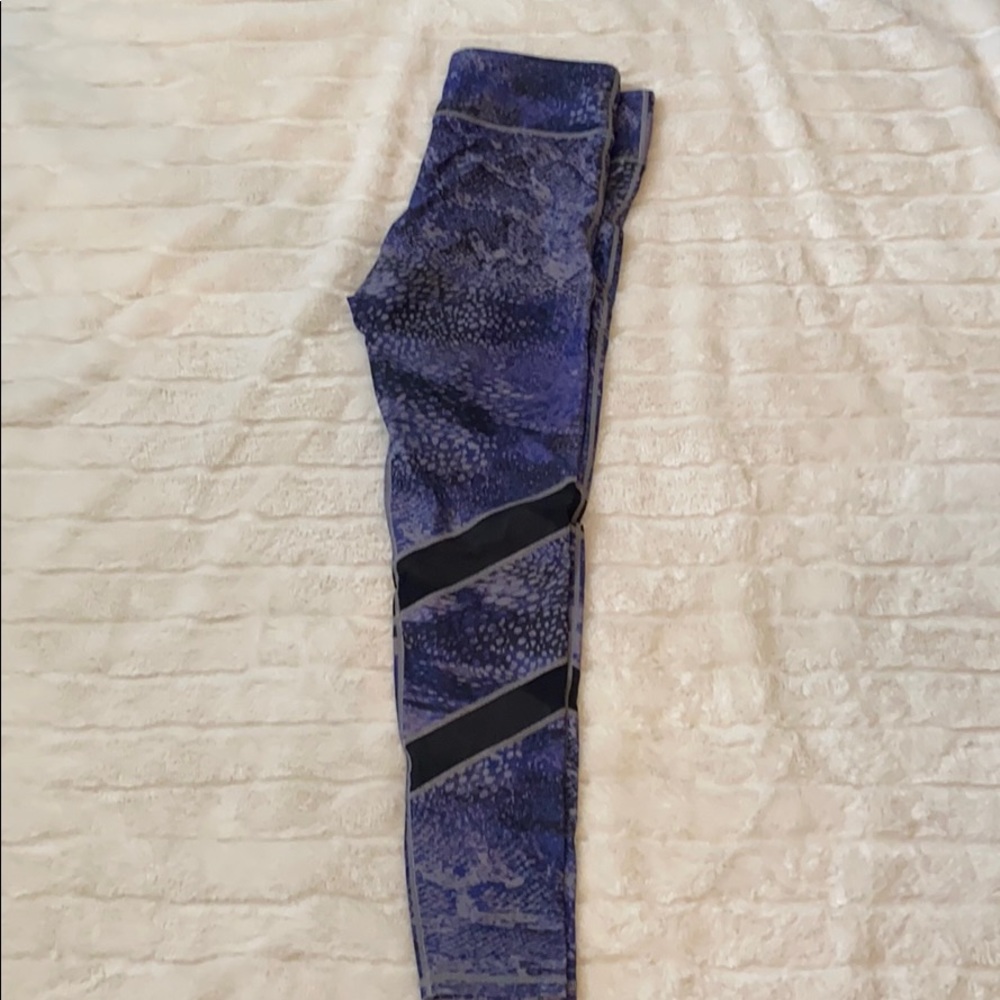NWOT Fabletics Leggings